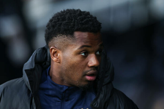 Багатомільйонні пропозиції. Нападник Барси поставив умову керівництву