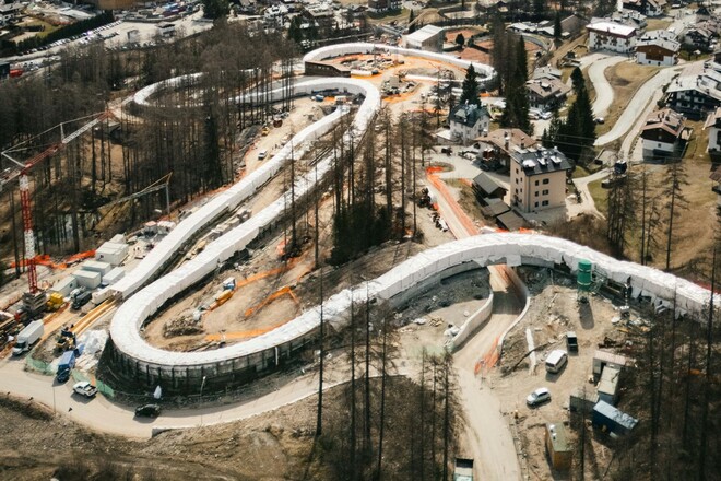 ВІДЕО. В Італії пройшли перші тести олімпійської санної траси