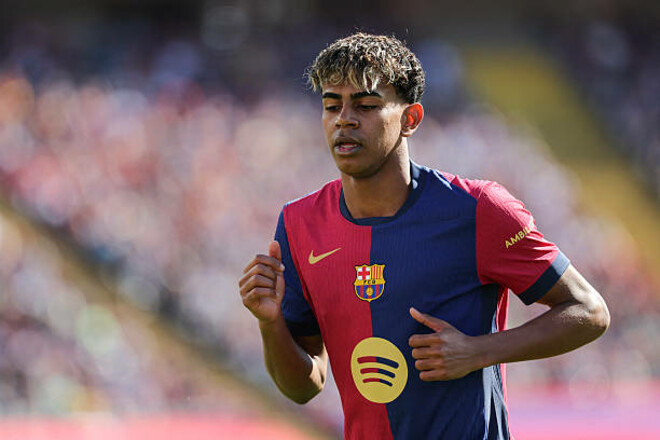 ВИДЕО. Барселона забила Жироне. Мяч в ворота залетел от руки защитника