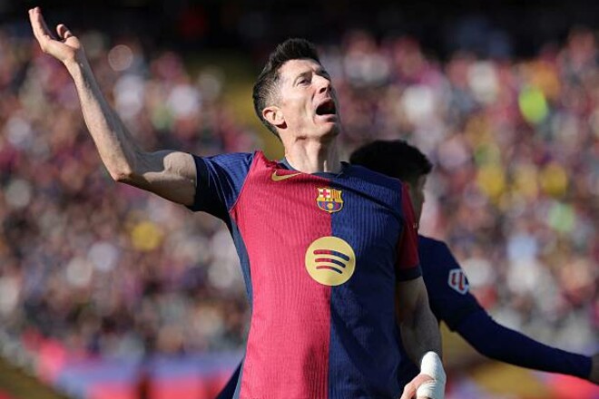 ВИДЕО. Левандовски оформил дубль Жироне и сделал счет 3:1 в пользу Барсы