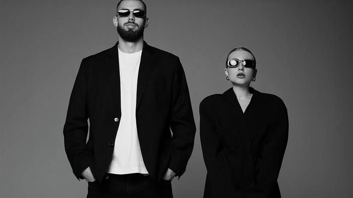 ФОТО. Воротаря збірної України привітали з ДН фотосесією з коханою