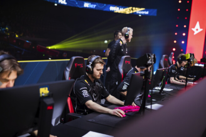 PGL объявил стартовые матчи в Бухаресте. NAVI отказались от приглашения