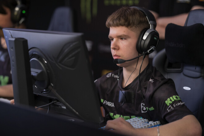 B8 - NiP. PGL Astana. Закрита кваліфікація. Дивитись онлайн. LIVE