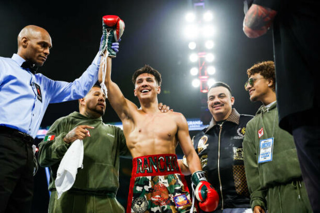 ВІДЕО. Один з топ-нокаутів року. Молодий боксер знищив суперника