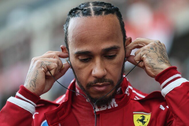 Чемпион Ф-1: «Феррари, а не Хэмилтон, виноваты в провальном старте сезона»