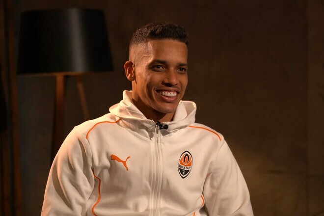 Полузащитника Шахтера Педриньо хотят натурализовать. Реакция фанов