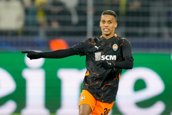 Стало известно, рассматривают ли в УАФ возможность натурализации Педриньо