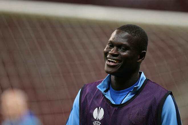 Лучшая шутка дня. Папа Гуйе нашел новый футбольный клуб в Украине