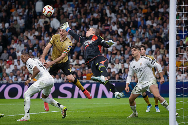 Супершоу Реала з Луніним, фіаско Ман Юнайтед та Байєра, дербі Кіченок