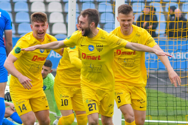 Буковина стала 10-й командой низших лиг, сумевшей выйти в полуфинал КУ