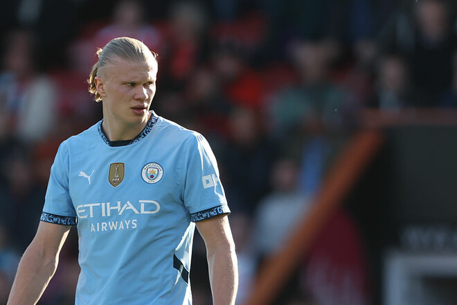 «Я повернусь». Холанд показав, як проводить час на милицях