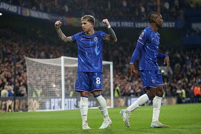 VAR вирішує. Енцо Фернандес приніс перемогу Челсі над Тоттенхемом