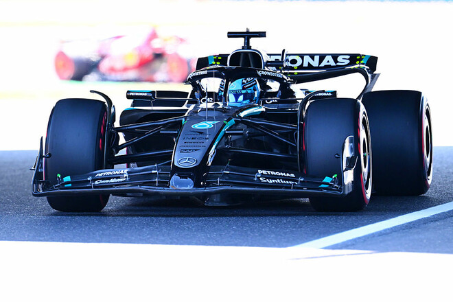 У Мерседесі порушили комендантську годину перед Гран-прі Японії