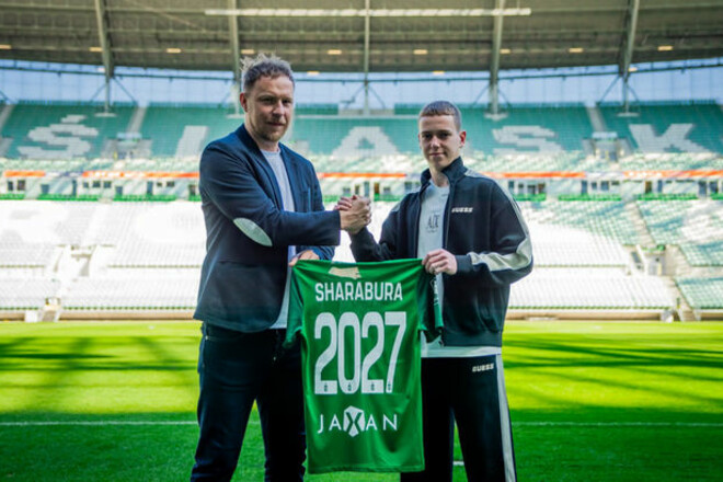 ОФИЦИАЛЬНО. Украинский полузащитник продлил контракт с польским клубом