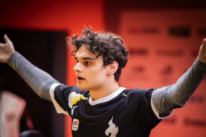 ВИДЕО. Бывший капитан Passion UA похвастался подарком от Трубина