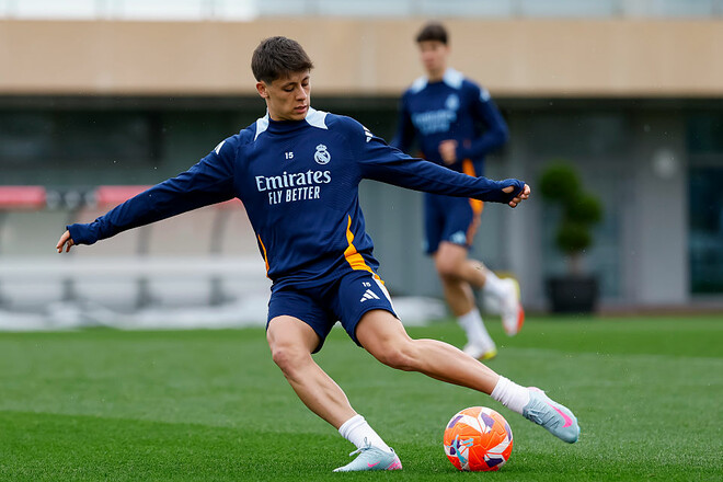 Собослаи в ожидании. Игрок, который закрывал венгру рот, едет в Ливерпуль