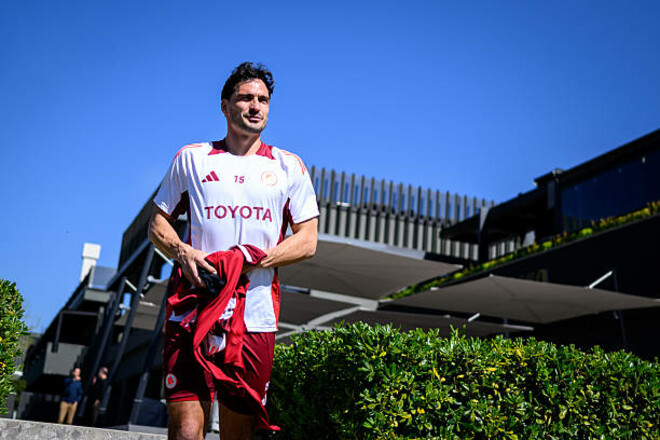 ОФІЦІЙНО. Чемпіон світу та захисник Роми завершує кар'єру