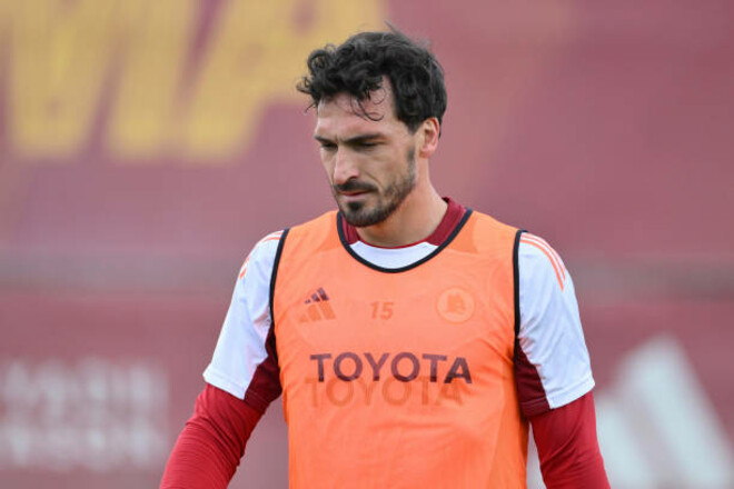 Матс Хуммельс объявил о завершении карьеры. Реакция болельщиков