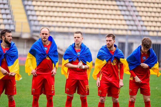 Голевой первый тайм. Минай и Металлург Запорожья расписали ничью