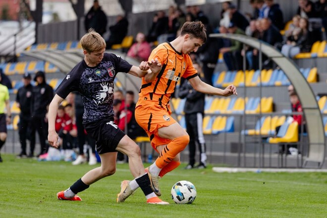 Дотиснули суперника. Шахтар U-19 в напруженому матчі переграв Верес U-19