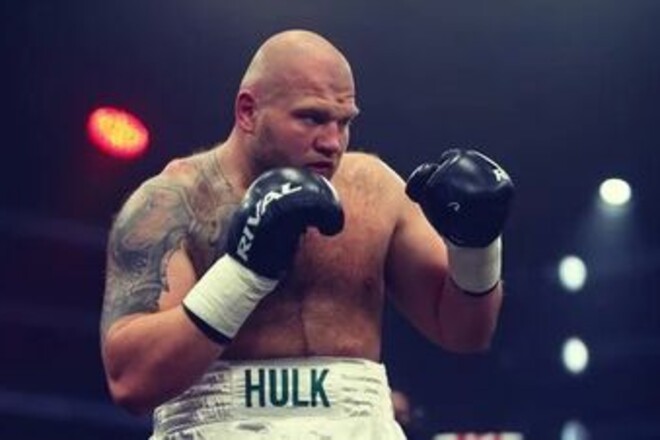 Украинский супертяж столкнулся с проблемами, который влияют на его карьеру