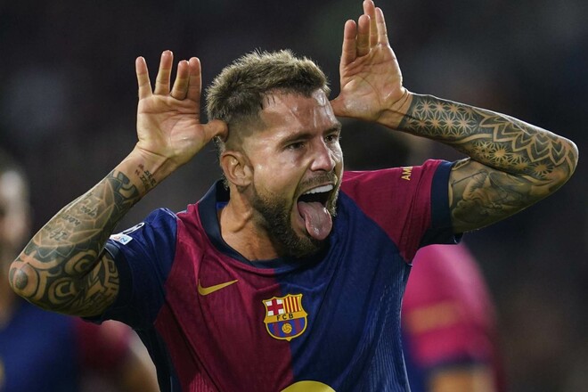 Барселона потеряла ключевого игрока. Он может не сыграть в Лиге Чемпионов