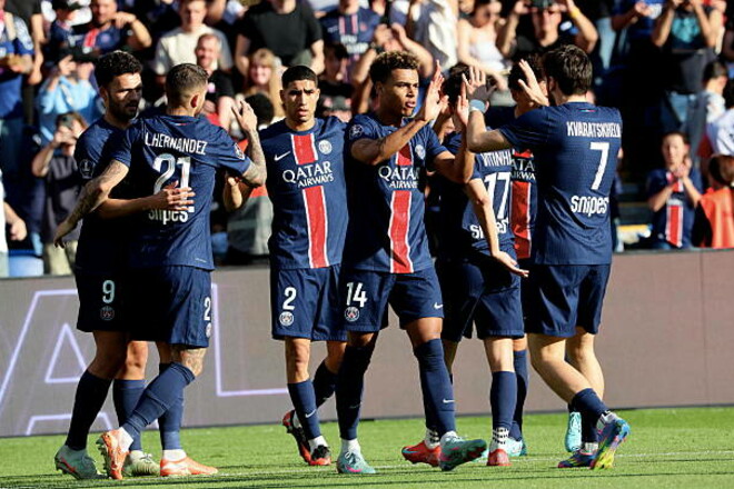 ПСЖ – чемпион! Парижский клуб с ассистом Кварацхелии одолел Анже