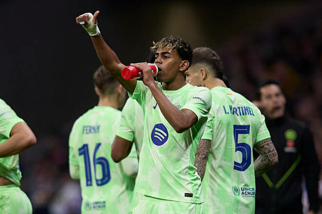 Стали відомі стартові склади на матч Барселона – Бетіс