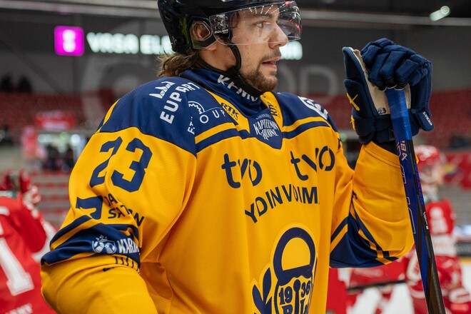 Даниїл Трахт віддав передачу у фіналі плей-оф молодіжної ліги Фінляндії