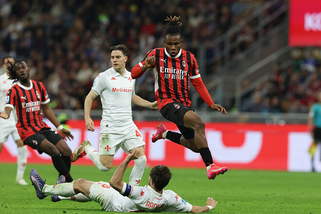 Мілан – Фіорентина – 2:2. Консейсао відскочив. Відео голів та огляд матчу