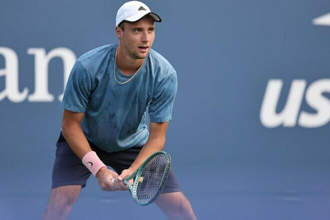 Олексій Крутих виграв трофей на грунтовому турнірі в Туреччині