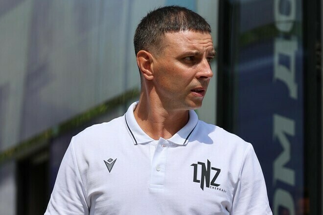 ОФІЦІЙНО. ЛНЗ звільнив коуча, що очолював клуб в УПЛ. Він увійшов в історію