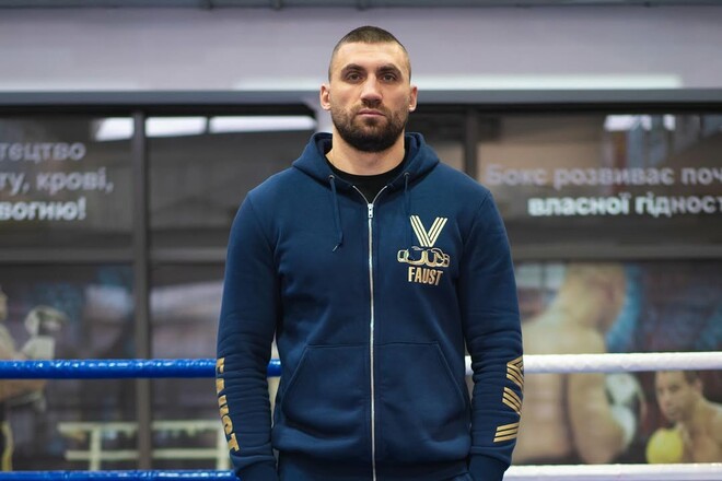 Украинский супертяж одолел соперника, который был тяжелее на 15 кг