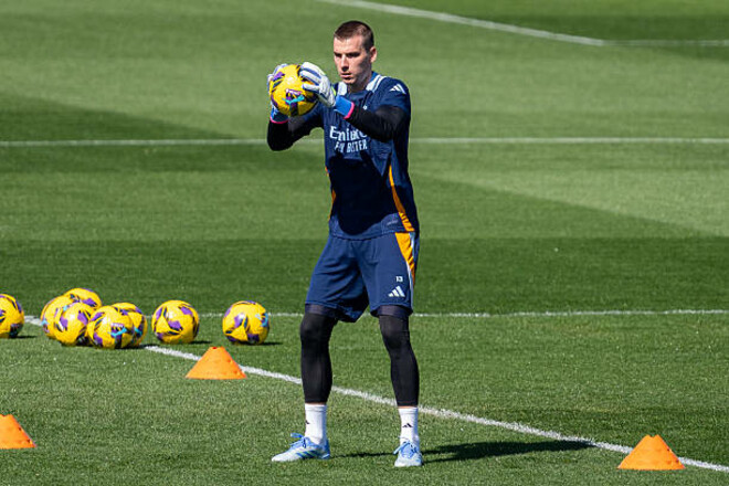 Стало известно, сыграет ли Лунин в матче Лиги чемпионов Арсенал – Реал