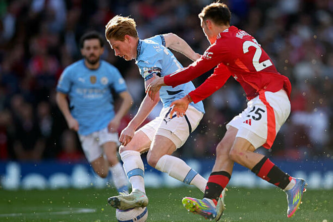 Как выглядит турнирная таблица АПЛ после ничьей в дерби Манчестера