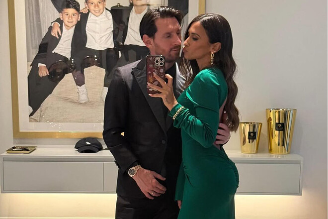 ФОТО. Как жена Лионеля Месси затмила жену Дэвида Бекхэма