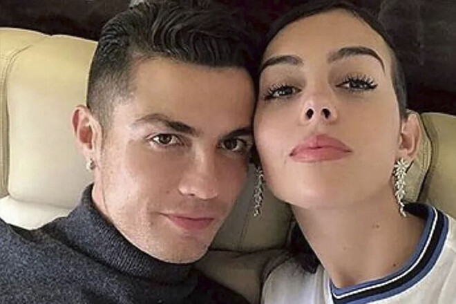 ФОТО. У Кріштіану Роналду і Джорджини Родрігес новий літак