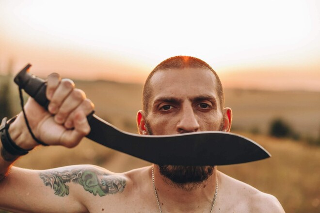 Склоним головы. Культовый запорожский хулиган, погибший в Мариуполе