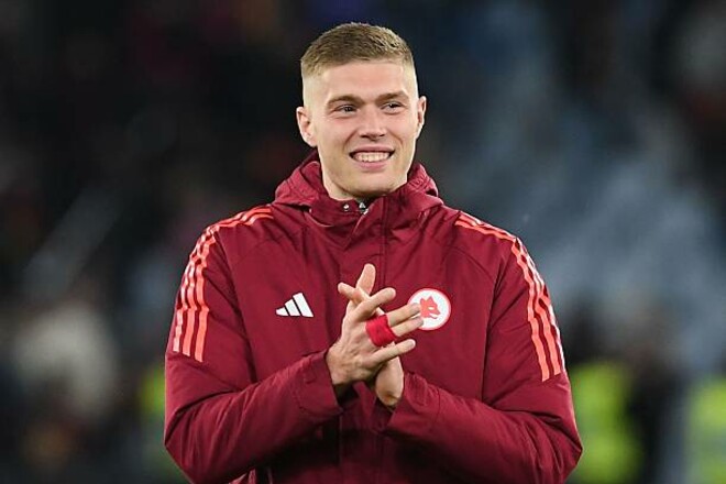 Стала известна оценка Довбика за матч Серии А Рома – Ювентус