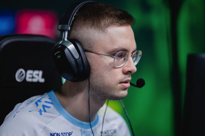 Monte покинул снайпер hades. Он близок к переходу в G2