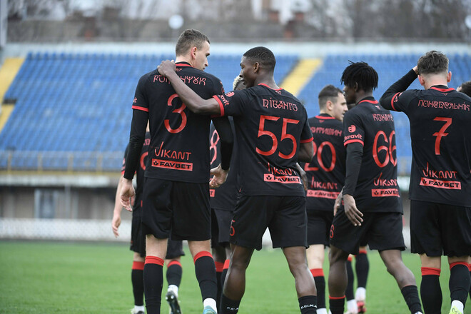 Все легионеры хотят покинуть клуб УПЛ. Они поставили жесткий ультиматум