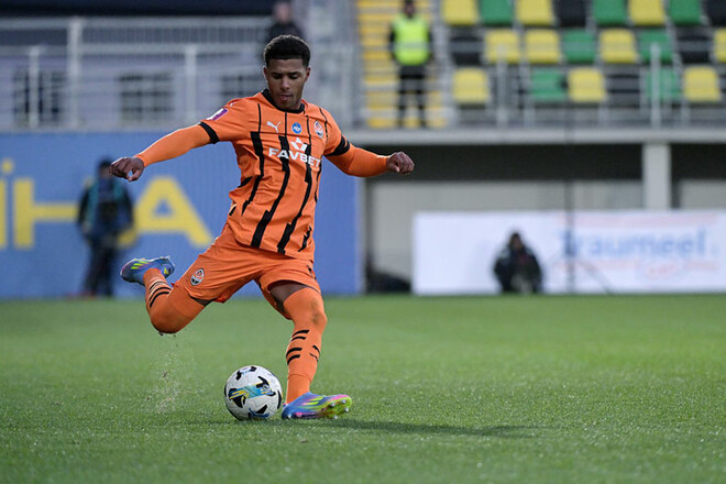 Экс-сотрудник Шахтера хочет увести игрока горняков для своего нового клуба