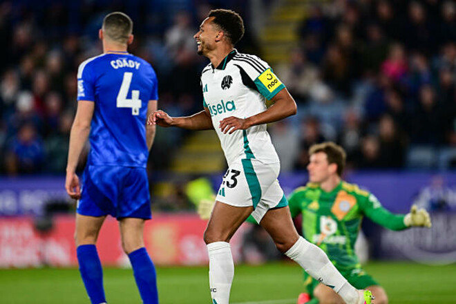 Сороки загнали лисиць у нору. Ньюкасл розгромив Лестер й наздогнав Челсі