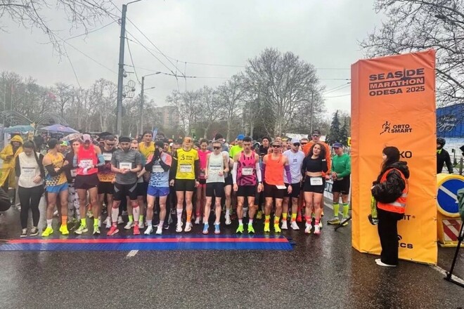 Сенсація на марафоні в Одесі. Жінки ледь не обігнали чоловіків