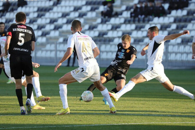 Де дивитись онлайн матч чемпіонату України Інгулець – Колос