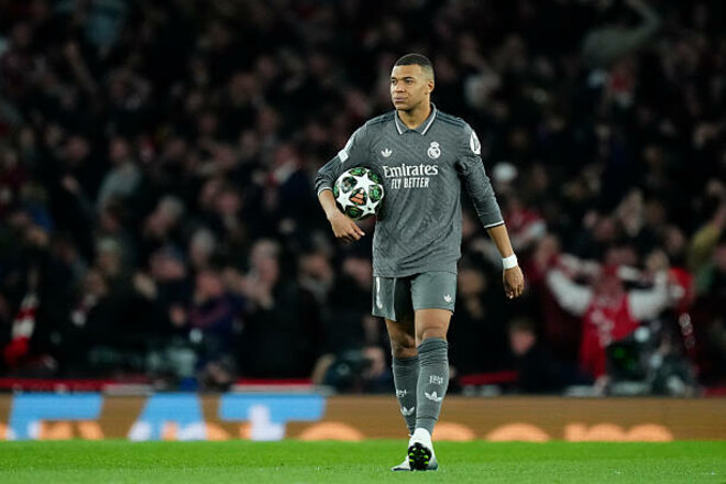 ВІДЕО. Обличчя та емоції Мбаппе після шикарного дубля Райса зі штрафних