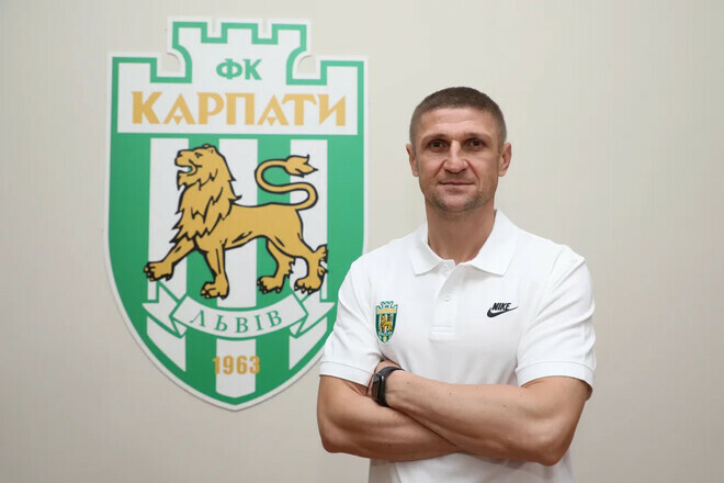 В Карпатах лаконічно відреагували на чутки щодо звільнення Єзерського