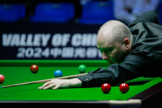 Ексчемпіон світу зі снукеру відсторонений від гри і постане перед судом