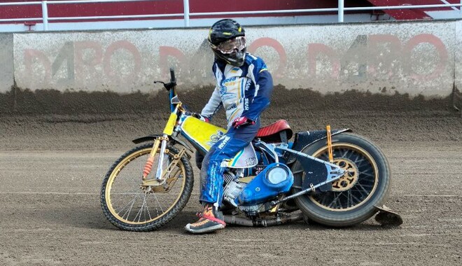 ФОТО. Спидвей. Капустин и Макар Левишин провели сборы в Словакии
