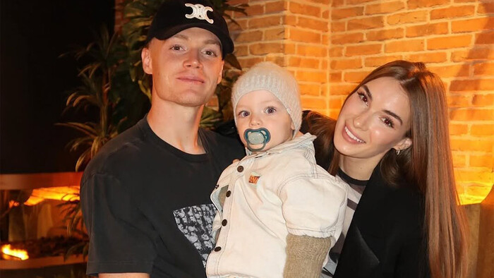 ФОТО. Жена Цыганкова поделилась редкостными семейными кадрами. Милота